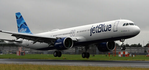 LHR_JetBlue_Arrival_Landing