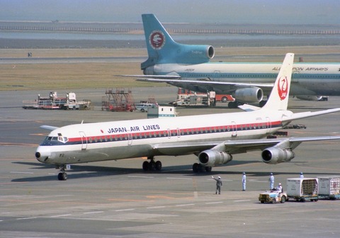 JAL DC8 JA8058