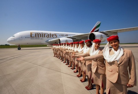 A380_Emirates_Cabin_Crew