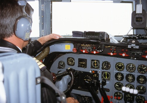 SWR DC4 COCKPIT